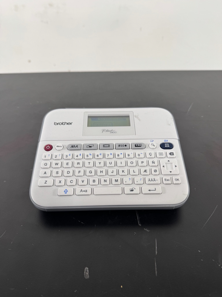 Image of Brother P-Touch D400 Label Maker